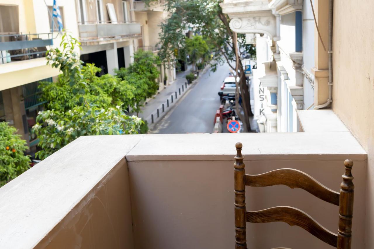 Ideal 4 Bdr Apartment In Plaka For 10! Atena Exterior foto